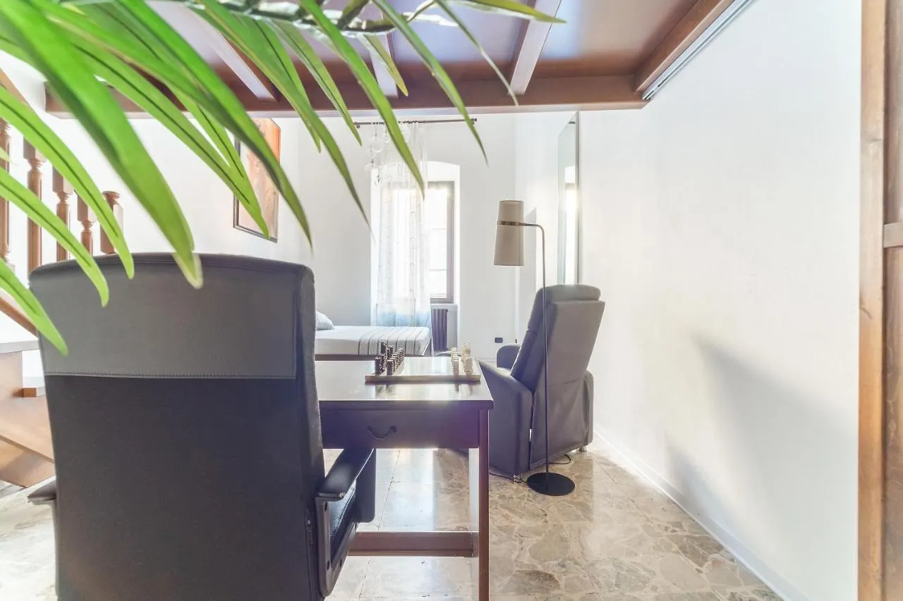 Grand Central 1845 Bergamo Apartment